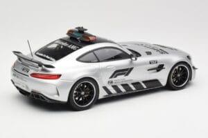 Mercedes AMG GT R C190 Safety Car F1 2019 Minichamps 1:18 155036090 Metal — zdjęcie 2 z 6