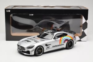Mercedes AMG GT R C190 Safety Car F1 2020 Minichamps 1:18 155036092 Metal — zdjęcie 6 z 6