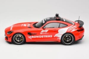 Mercedes AMG GT R C190 Safety Car F1 2021 Minichamps 1:18 155036095 Metal — zdjęcie 3 z 6