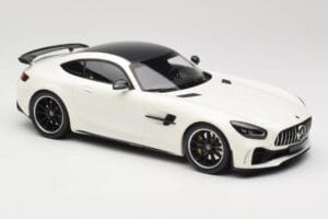 Mercedes AMG GT R C190 Biały Metalik Minichamps 1:18 155036028 Metal — zdjęcie 4 z 6