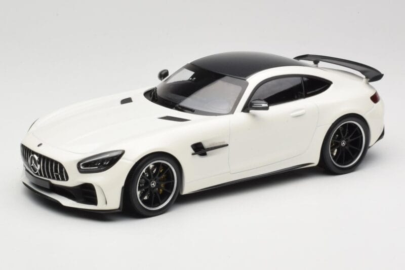 Mercedes AMG GT R C190 Biały Metalik Minichamps 1:18 155036028 Metal