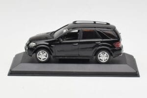 Mercedes AMG ML 63 W164 Czarny Minichamps 1:43 400037670 Metal