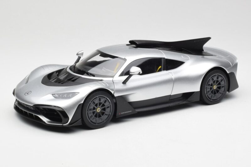 Mercedes AMG One Hightech Srebrny NZG 1:18 B66961043 Metal