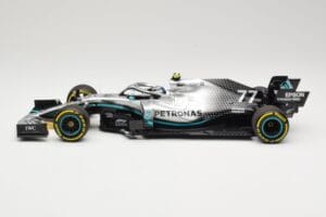 Mercedes AMG Petronas Motorsport W10 #77 V. Bottas 2nd Place Chinese GP 2019 Minichamps 1:18 110190377 Metal — zdjęcie 3 z 6