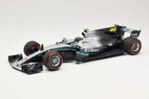 Mercedes AMG Petronas W08 V. Rossi Ride Swap Valencia December 2019 Minichamps 1:18 110191746 Metal