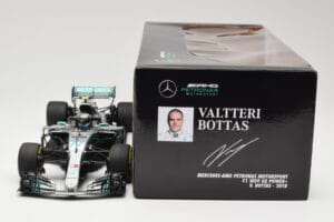 Mercedes AMG Petronas W09 #77 V. Bottas F1 2018 Minichamps 1:18 110180077 Metal — zdjęcie 6 z 6