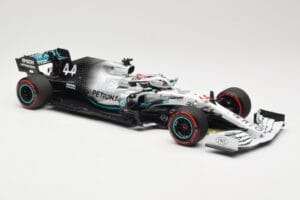 Mercedes AMG Petronas W10 #44 L. Hamilton Winner German GP 2019 Minichamps 1:18 110191144 Metal — zdjęcie 4 z 6