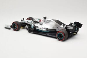 Mercedes AMG Petronas W10 #44 L. Hamilton Winner German GP 2019 Minichamps 1:18 110191144 Metal — zdjęcie 5 z 6