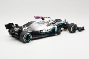 Mercedes AMG Petronas W10 #44 L. Hamilton Winner British GP 2019 Minichamps 1:18 110191044 Metal — zdjęcie 2 z 6