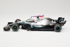 Mercedes AMG Petronas W10 #44 L. Hamilton Winner British GP 2019 Minichamps 1:18 110191044 Metal — zdjęcie 3 z 6