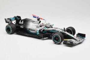 Mercedes AMG Petronas W10 #44 L. Hamilton Winner British GP 2019 Minichamps 1:18 110191044 Metal — zdjęcie 4 z 6