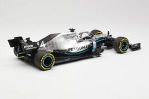 Mercedes AMG Petronas W10 #44 L. Hamilton F1 World Champion 2019 Minichamps 1:18 110190044 Metal — zdjęcie 2 z 6