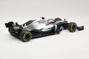 Mercedes AMG Petronas W10 #44 L. Hamilton F1 World Champion Dealer Edition 2019 Minichamps 1:18 B66960567 Metal — zdjęcie 2 z 7