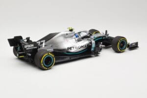Mercedes AMG Petronas W10 #77 V. Bottas F1 2019 Minichamps 1:18 110190077 Metal — zdjęcie 2 z 6