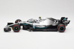 Mercedes AMG Petronas W10 #77 V. Bottas British GP 2019 Minichamps 1:18 110191077 Metal — zdjęcie 3 z 6