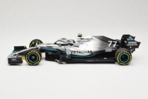 Mercedes AMG Petronas W10 #77 V. Bottas Winner USA GP 2019 Minichamps 1:18 110191877 Metal — zdjęcie 3 z 6