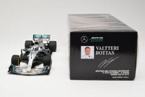 Mercedes AMG Petronas W10 #77 V. Bottas Winner USA GP 2019 Minichamps 1:18 110191877 Metal — zdjęcie 6 z 6