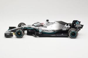 Mercedes AMG Petronas W10 EQ Power+ #44 L. Hamilton USA GP F1 World Champion 2019 Minichamps 1:18 110191844 Metal — zdjęcie 4 z 7