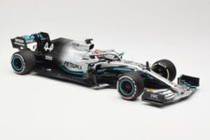 Mercedes AMG Petronas W10 EQ Power+ #44 L. Hamilton USA GP F1 World Champion 2019 Minichamps 1:18 110191844 Metal — zdjęcie 5 z 7