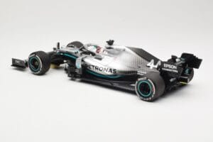 Mercedes AMG Petronas W10 EQ Power+ #44 L. Hamilton USA GP F1 World Champion 2019 Minichamps 1:18 110191844 Metal — zdjęcie 6 z 7