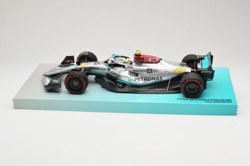 Mercedes AMG Petronas W13 E Performance #44 L. Hamilton 2022 Minichamps 1:18 113220044 Metal