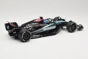 Mercedes AMG Petronas W15 E Performance #63 G. Russell Winner Austrian GP 2024 Minichamps 1:18 110241163 Metal — zdjęcie 2 z 6
