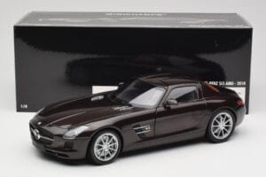 Mercedes AMG SLS C197 Brown Metallic Minichamps 1:18 100039028 Metal — zdjęcie 8 z 8