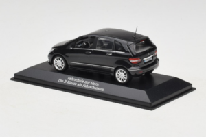 Mercedes B-Class W245 Szkoła Jazdy Czarny Minichamps 1:43 MB005 Metal — zdjęcie 3 z 4