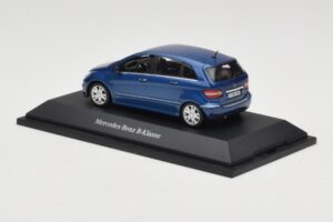 Mercedes B-Class W245 Lotus Blue Metallic Minichamps 1:43 B66962407 Metal — zdjęcie 3 z 4