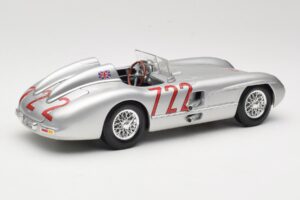 Mercedes 300 SLR W196S #722 S. Moss / D. Jenkinson Mille Miglia Winner 1955 Maisto 1:18 536887 Metal — zdjęcie 3 z 8