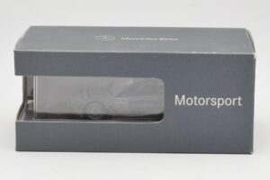 Mercedes C-Class C204 DTM #4 B. Spengler DTM 2010 Minichamps 1:43 B66961412 Metal — zdjęcie 4 z 4