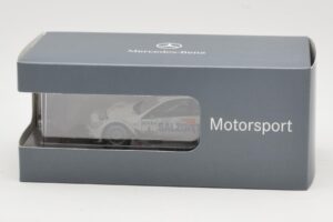 Mercedes C-Class C204 DTM #5 J. Green DTM 2008 Minichamps 1:43 B66962292 Metal — zdjęcie 4 z 4