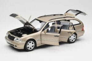 Mercedes C-Class T-Model W202 Smoke Silver Norev 1:18 183388 Metal — zdjęcie 2 z 8