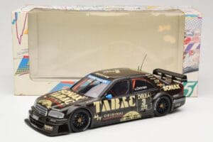 Mercedes C-Class W202 #3 J. van Ommen AMG Mercedes Team DTM 1995 UT Models 1:18 180953303 Metal — zdjęcie 8 z 8
