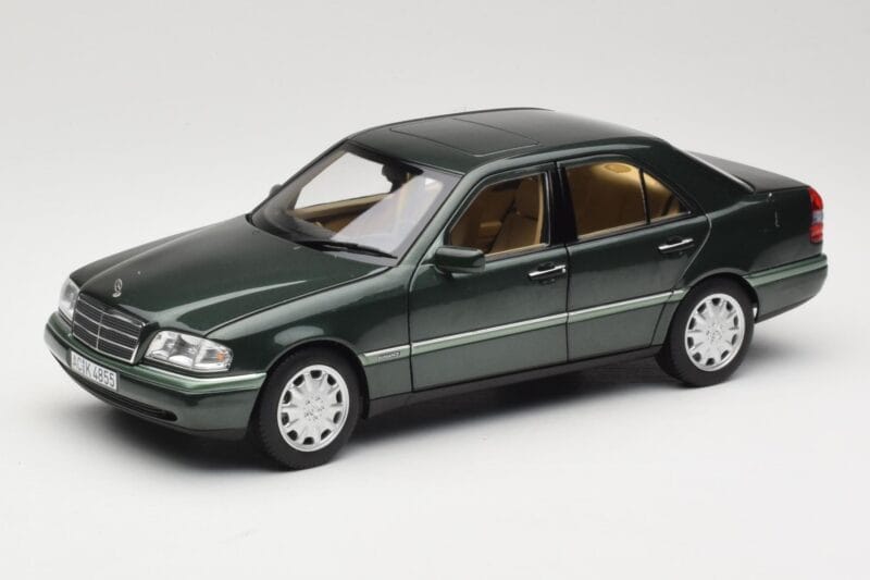 Mercedes C-Class W202 Malachite Green Norev 1:18 183372 Metal