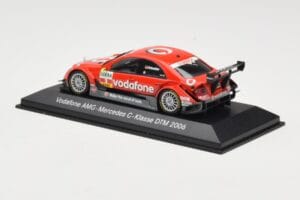 Mercedes C-Class W203 #2 B. Schneider DTM 2006 Minichamps 1:43 B66962252 Metal — zdjęcie 3 z 4