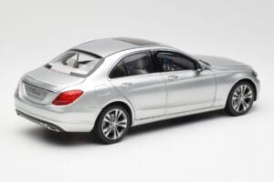 Mercedes C-Class W205 Iridium Srebrny Metalik Norev 1:18 B66960253 Metal — zdjęcie 3 z 8