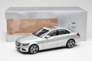 Mercedes C-Class W205 Iridium Srebrny Metalik Norev 1:18 B66960253 Metal — zdjęcie 8 z 8