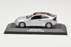 Mercedes C-Class W203 Sport Coupe Srebrny Minichamps 1:43 B66961916 Metal