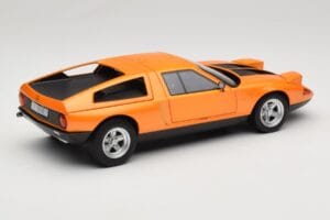 Mercedes C111 II White Autumn Metallic Norev 1:18 183050 Metal — zdjęcie 3 z 10