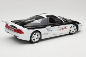 Mercedes C112 Sport Biały & Czarny Guiloy 1:18 68521 Metal — zdjęcie 3 z 8