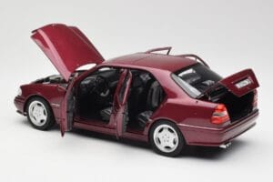 Mercedes AMG C36 W202 Almandine Czerwony Norev 1:18 B66040706 Metal — zdjęcie 5 z 8