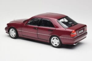 Mercedes AMG C36 W202 Almandine Czerwony Norev 1:18 B66040706 Metal — zdjęcie 7 z 8