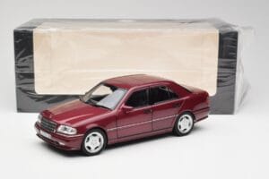 Mercedes AMG C36 W202 Almandine Czerwony Norev 1:18 B66040706 Metal — zdjęcie 8 z 8