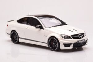 Mercedes AMG C63 W204 Edition 507 Biały GT Spirit 1:18 GT899 Żywica — zdjęcie 4 z 6