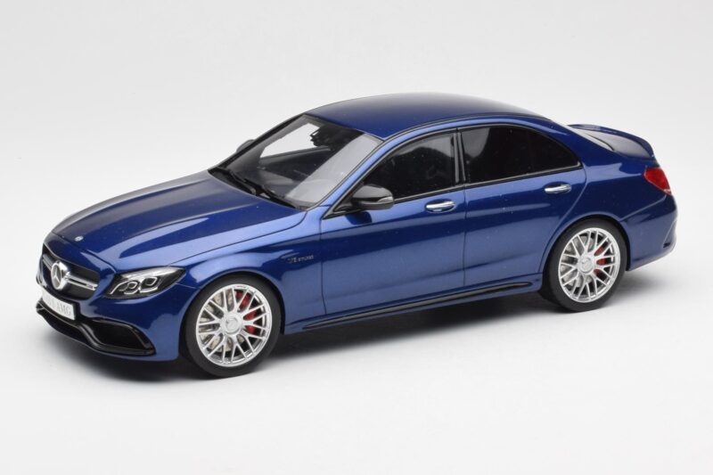 Mercedes AMG C63 S W205 Niebieski GT Spirit 1:18 ZM044 Żywica