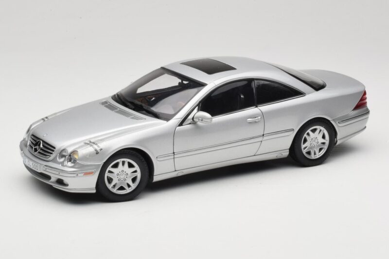 Mercedes CL 500 C215 Srebrny AUTOart 1:18 B66962152 Metal
