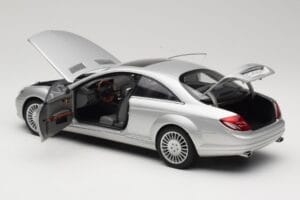 Mercedes CL-Class C216 Srebrny AUTOart 1:18 76164 Metal — zdjęcie 5 z 8