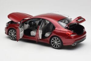 Mercedes CLA C117 Designo Patagonia Czerwony Metalik Norev 1:18 B66960131 Metal — zdjęcie 5 z 8