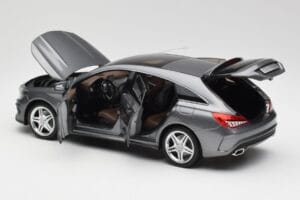 Mercedes CLA C117 Mountain Szary Norev 1:18 B66960351 Metal — zdjęcie 5 z 8